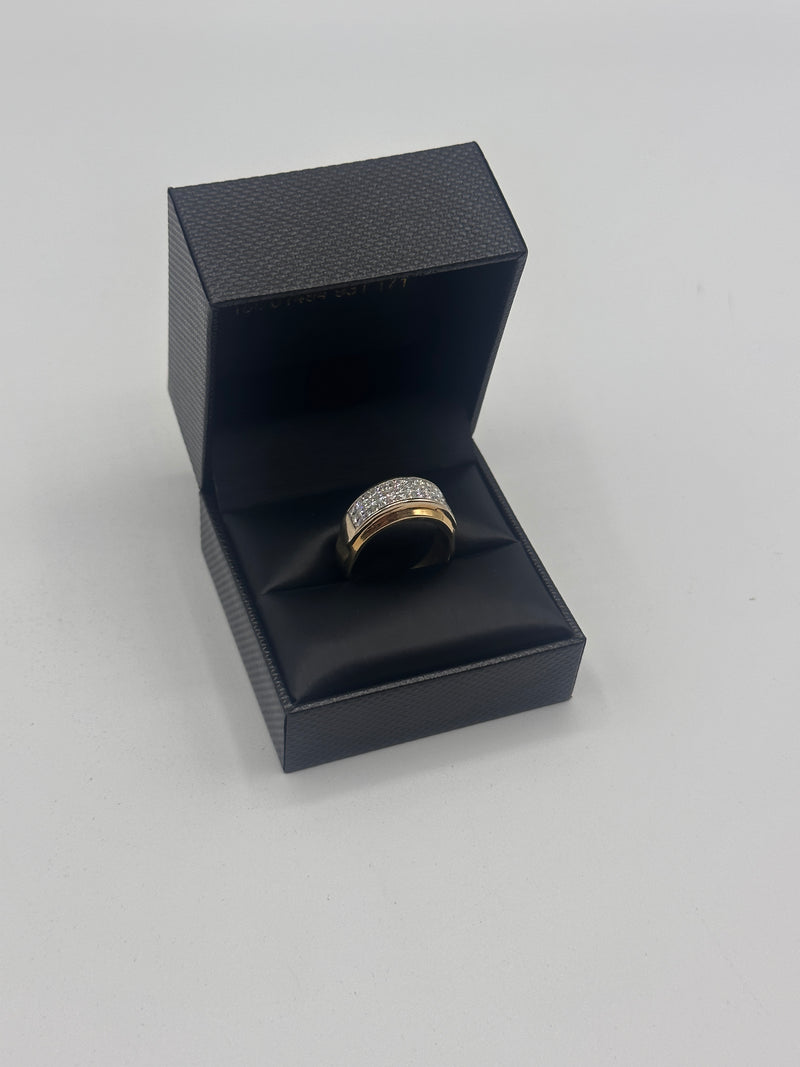 Gold And Diamond Men’s Ring