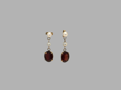 9ct Yellow Gold Garnet And Pearl Earrings