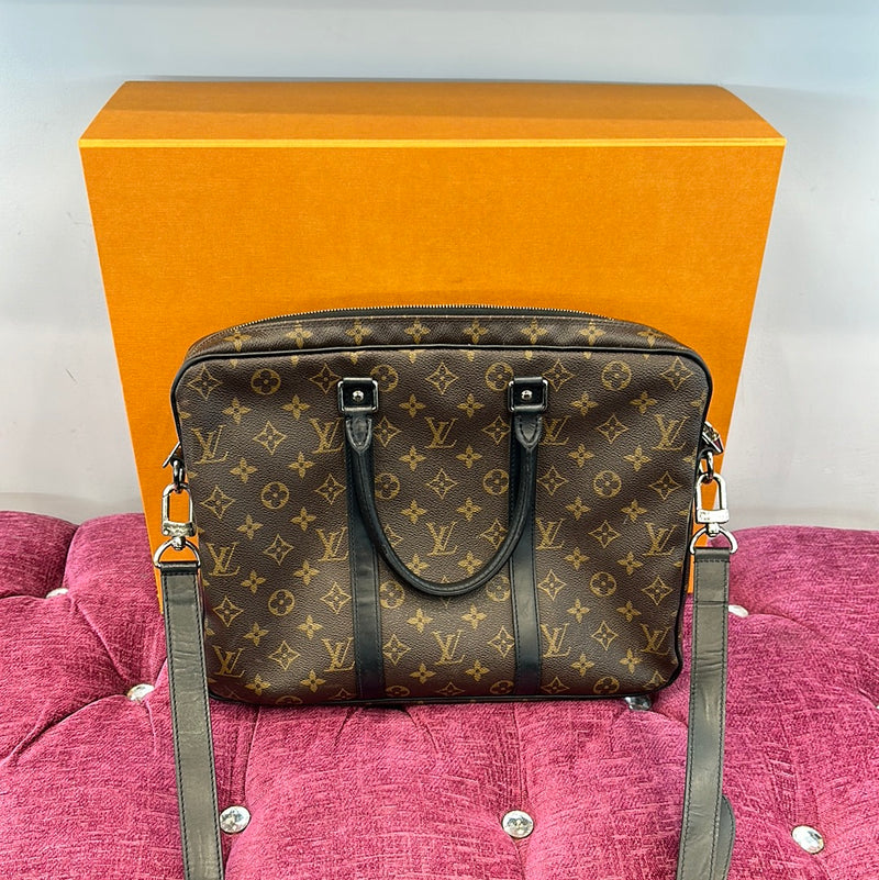 Louis Vuitton Porte- Documents Bag