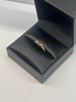 18ct Gold Diamond & Pink Sapphire Ring