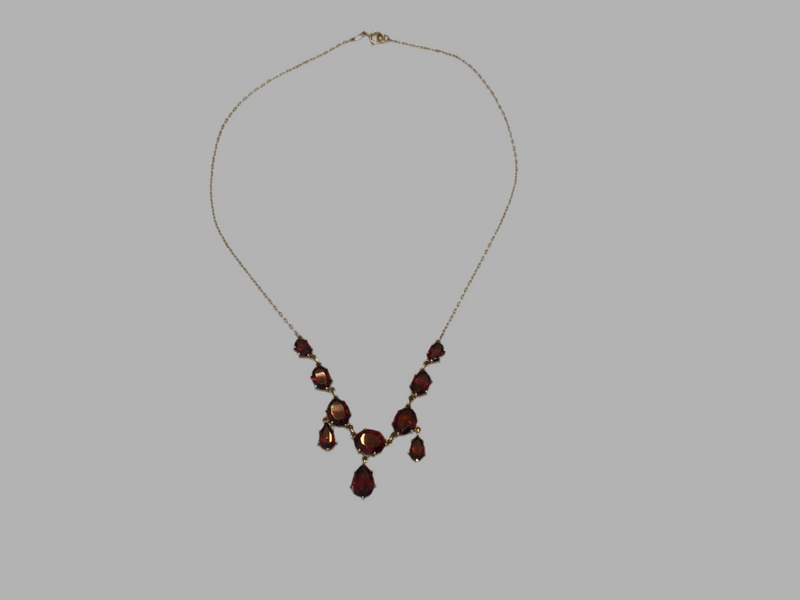 9ct Yellow Gold Garnet Necklace