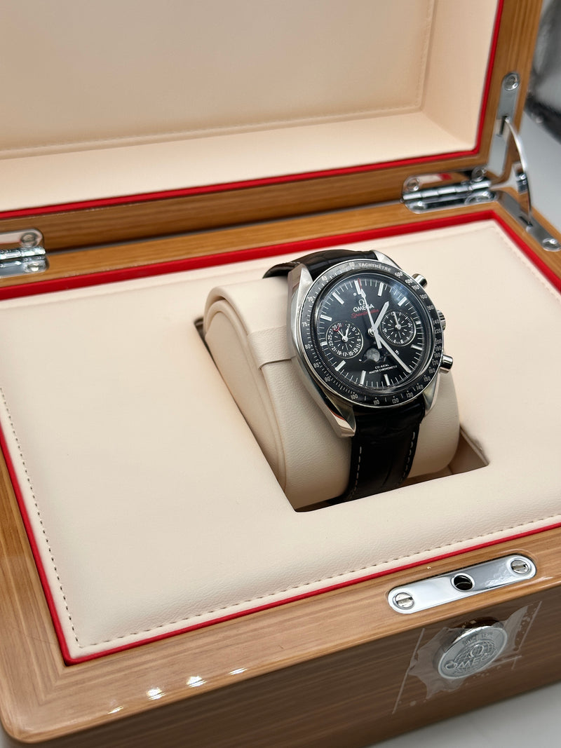 Omega Speedmaster MoonPhase