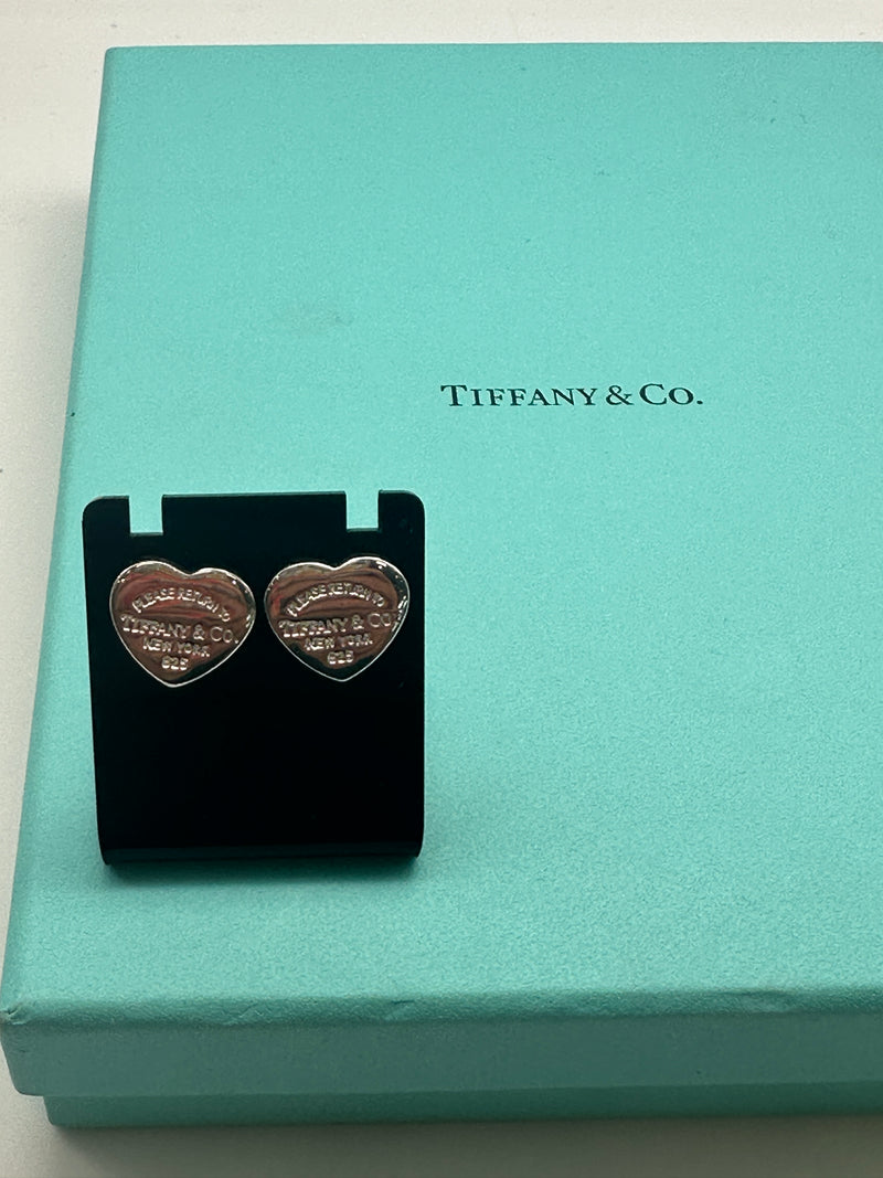 Tiffany & Co Return to Tiffany Studs