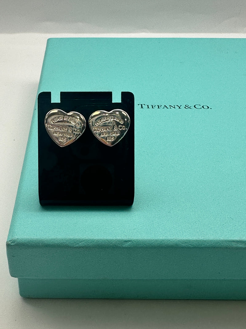 Tiffany & Co Return to Tiffany Studs