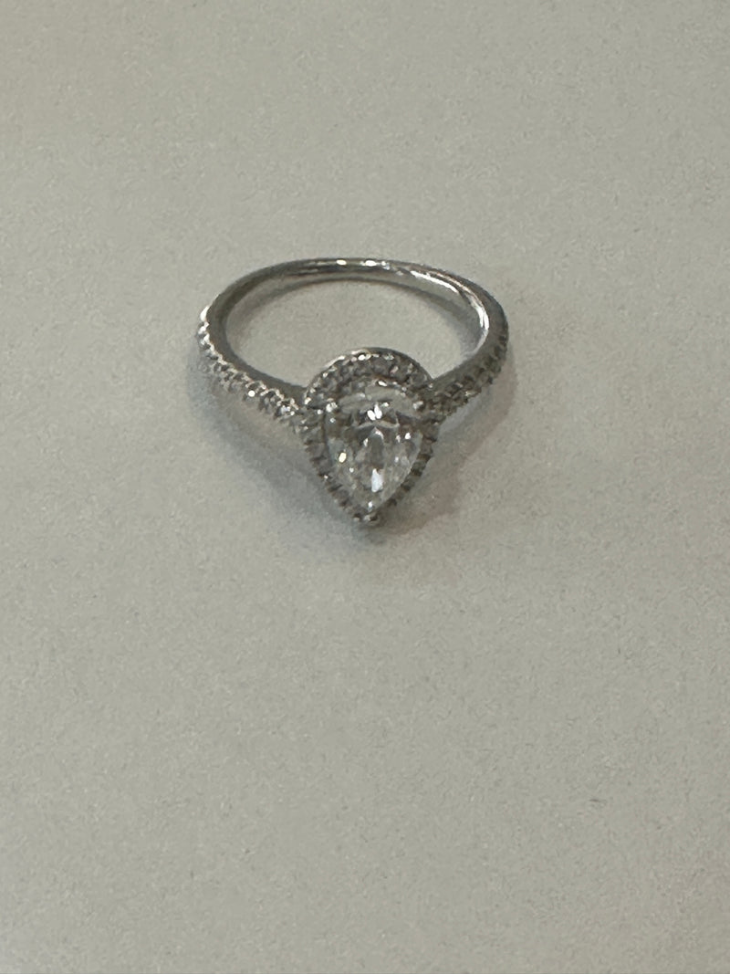 Pear Shape Diamond Ring