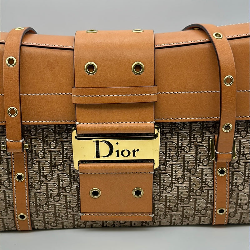 Columbus leather handbag Dior Beige in Leather - 31024309