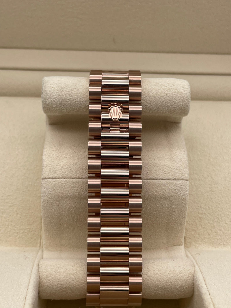 Rolex Rose Gold Day Date 40mm 228235